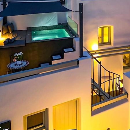 Tiara Suites Santorini 费拉 外观 照片