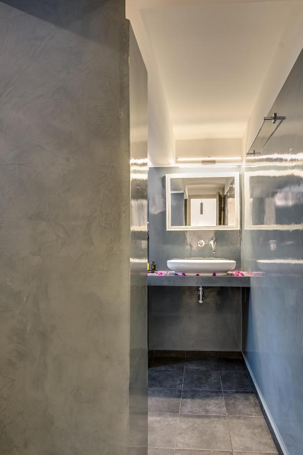 Tiara Suites Santorini 费拉 外观 照片