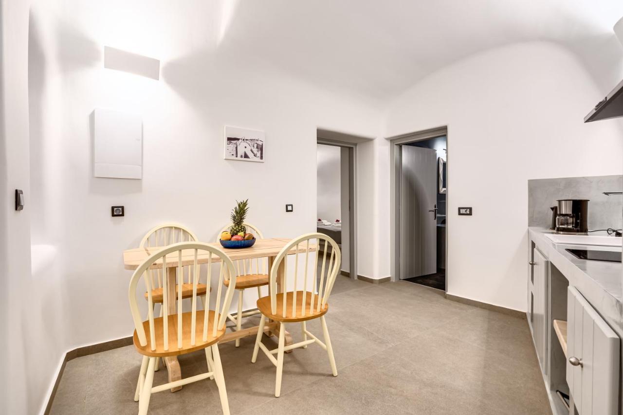 Tiara Suites Santorini 费拉 外观 照片