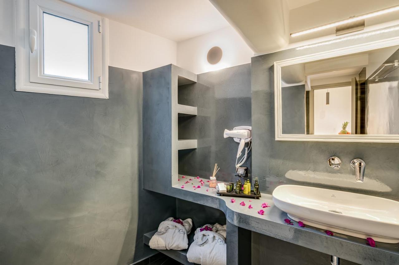 Tiara Suites Santorini 费拉 外观 照片