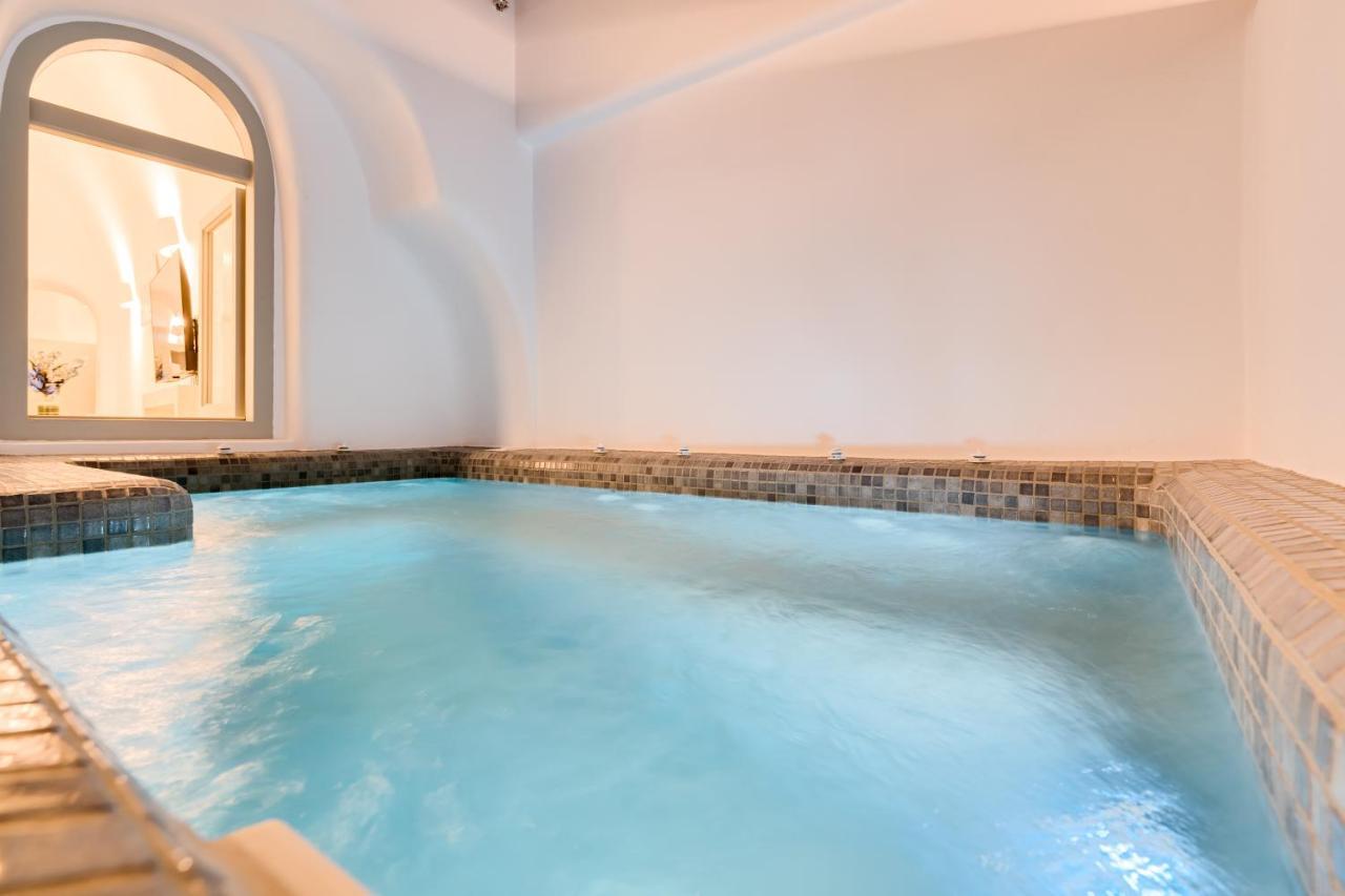 Tiara Suites Santorini 费拉 外观 照片