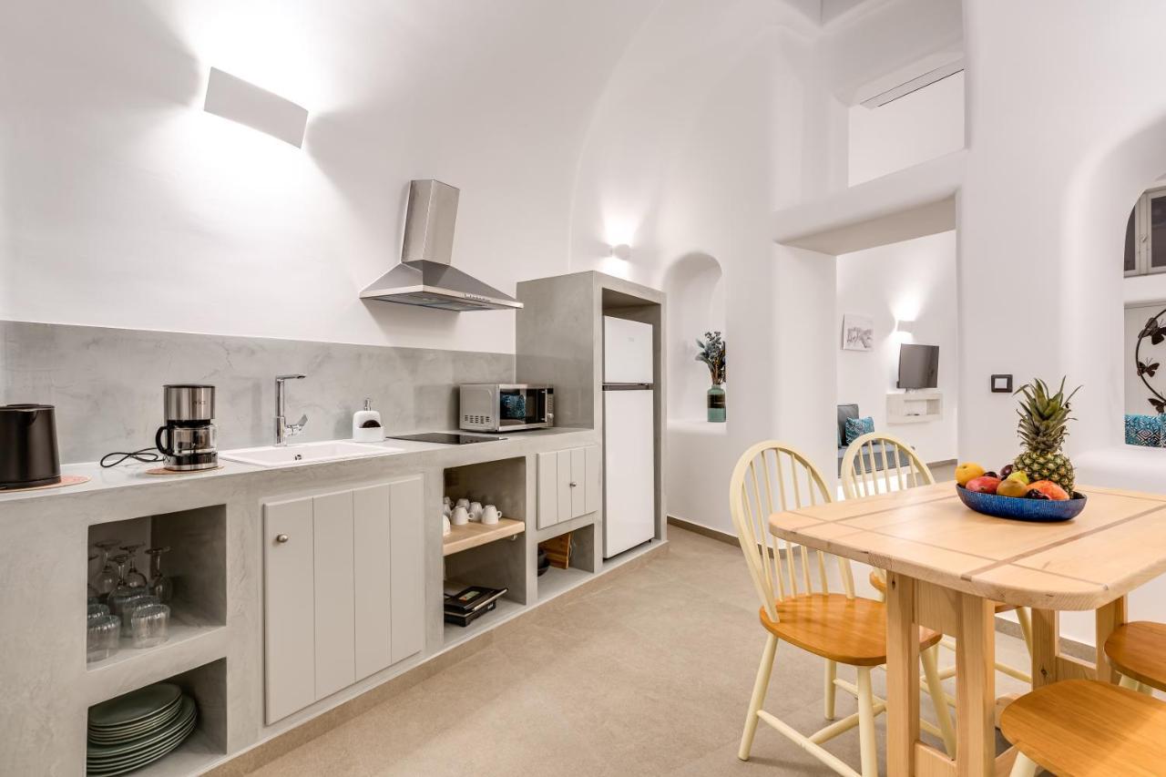 Tiara Suites Santorini 费拉 外观 照片