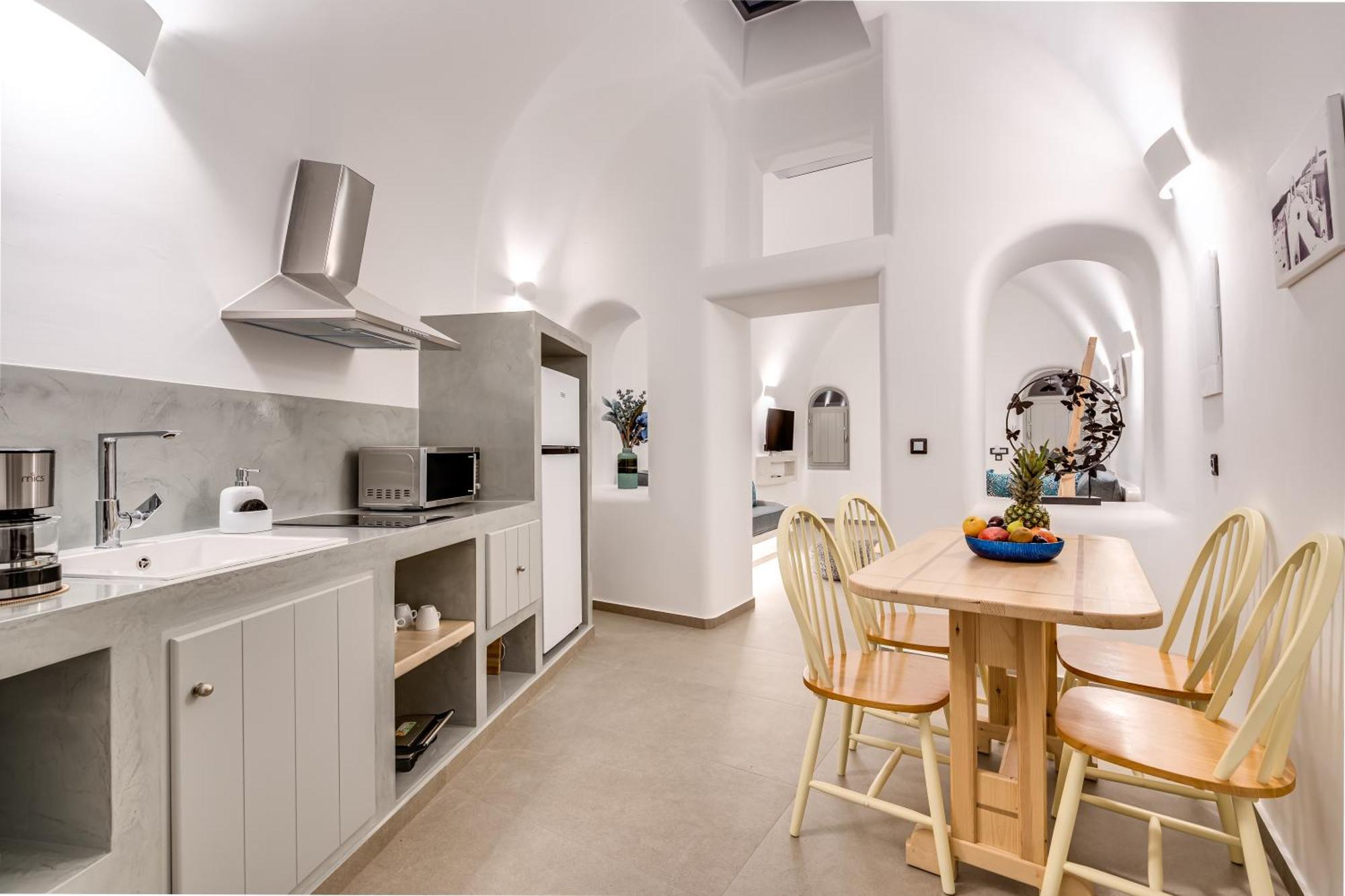 Tiara Suites Santorini 费拉 外观 照片